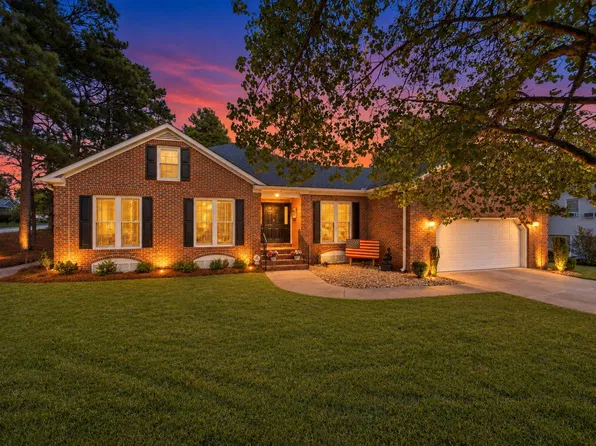 16 W Canterbury Ct, Blythewood, SC 29016