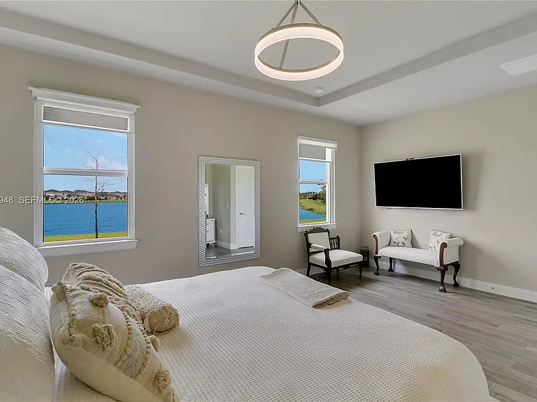 6489 NW Cloverdale Ave — Photo 14