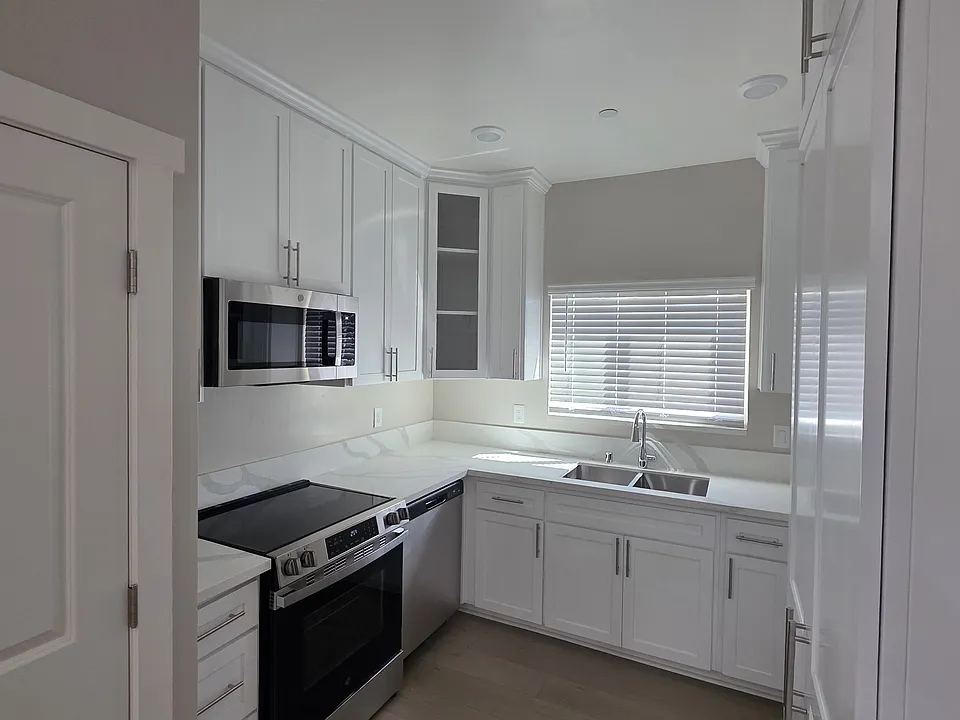 1367 Harris Ave #1367