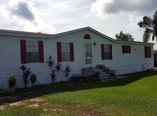 717 Arkansas Ave, Clewiston, FL 33440
