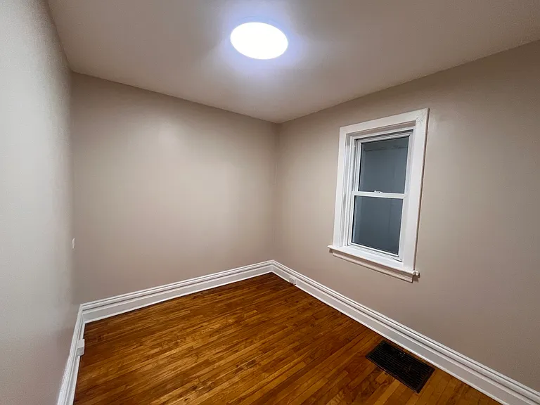 415 Eva Ave — Photo 14