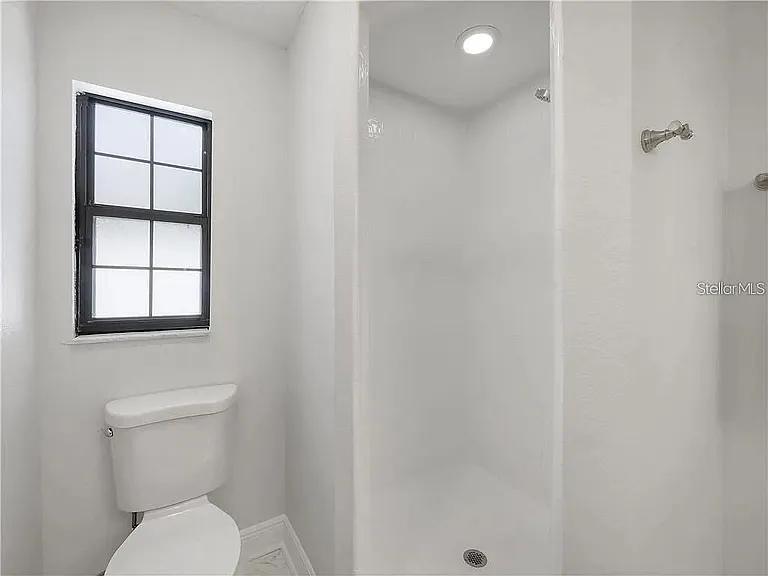 1463 E Brookshire Ct — Photo 18