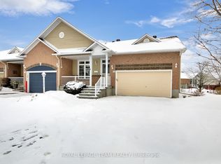 36 Sable Run Dr, Ottawa, ON K2S1W8