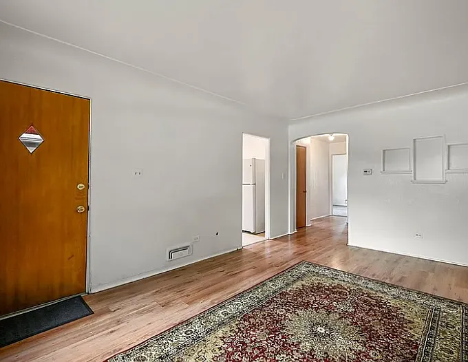 4 bed, 1634 sqft, $2,800 — Photo 3
