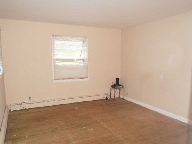 2nd image of 473 County Road 111