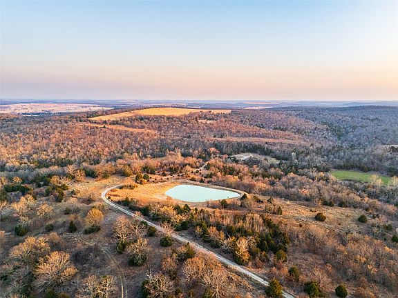 5th image of 8507 Oak Rdg