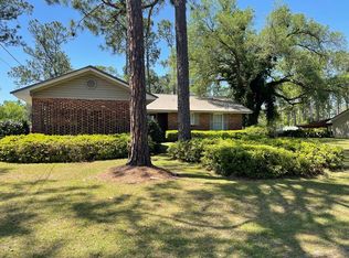 912 Stewart Ave, Bainbridge, GA 39819