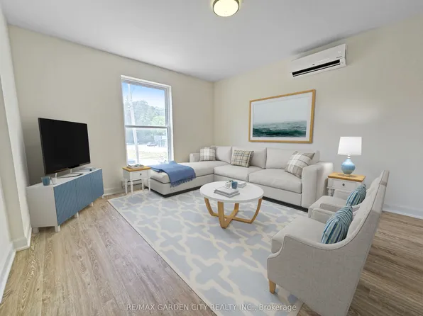 63 Main St E #2, Grimsby, ON L3M 1M7