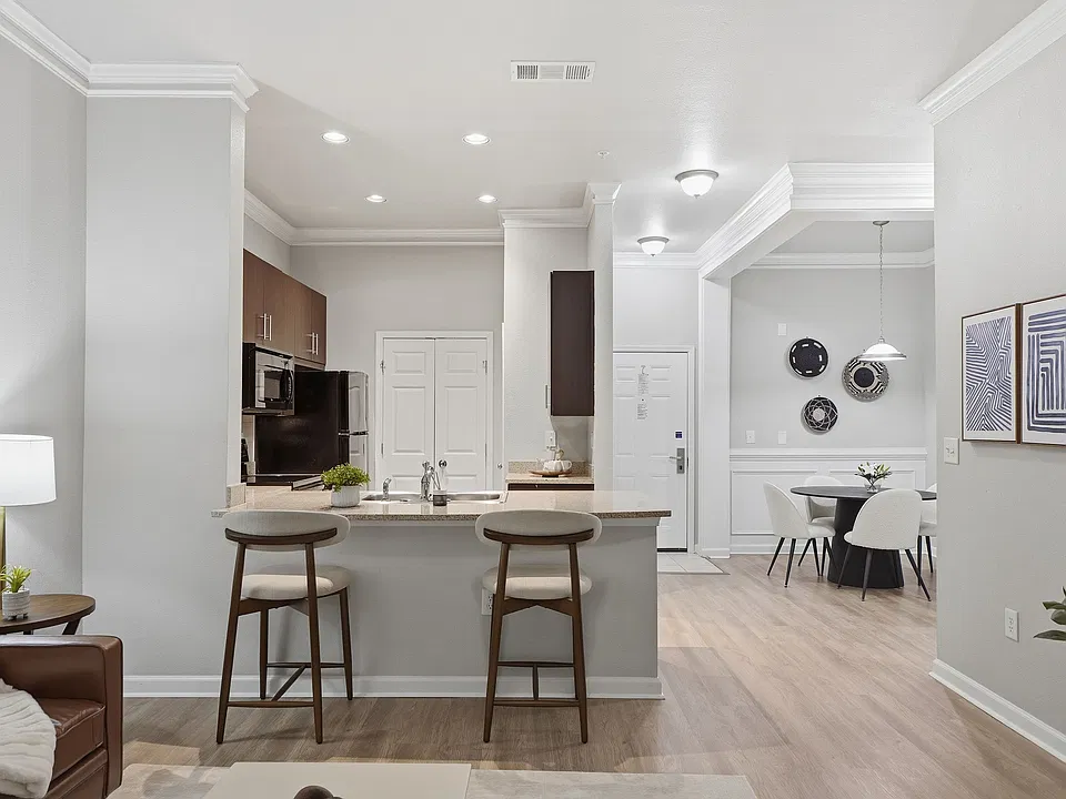 Riverwalk Apartments