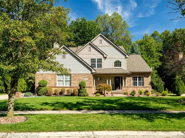 1804 Hendrie, Canton, MI 48187