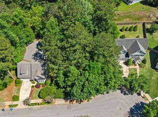 203 Hedgerose Ln, Dothan, AL 36305