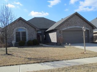 9859 Scotch Pine Dr, Springboro, OH 45066