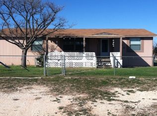 236 Bennett St, Tye, TX 79563