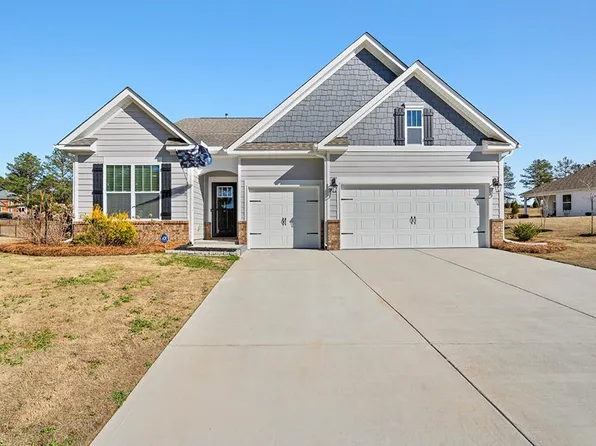 110 Oakmonte Cir, Greenwood, SC 29649