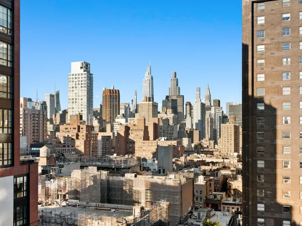 235 East 22nd Street image 3 of 19