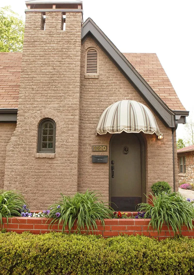 2 bed, 1255 sqft, $2,000 — Photo 3