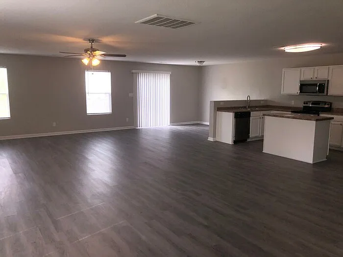 28015 Chasebrook Dr — Photo 4