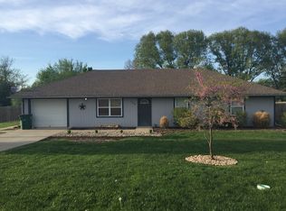 304 E Maple St, Archie, MO 64725