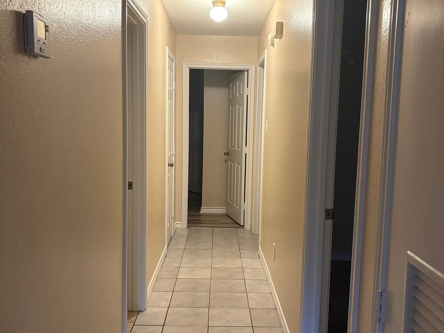 3 bed, 1588 sqft, $1,600 — Photo 4
