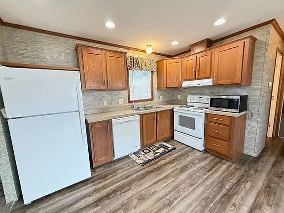 3rd image of 195 Wickham Way