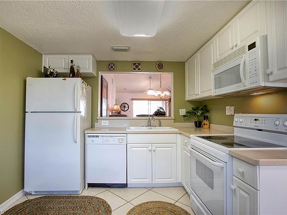 5th image of 17126 Terraverde Cir APT 7