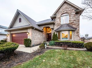 8212 Rutherford Dr, Woodridge, IL 60517