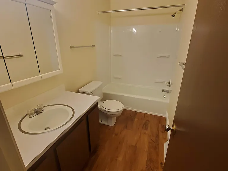Full Bath