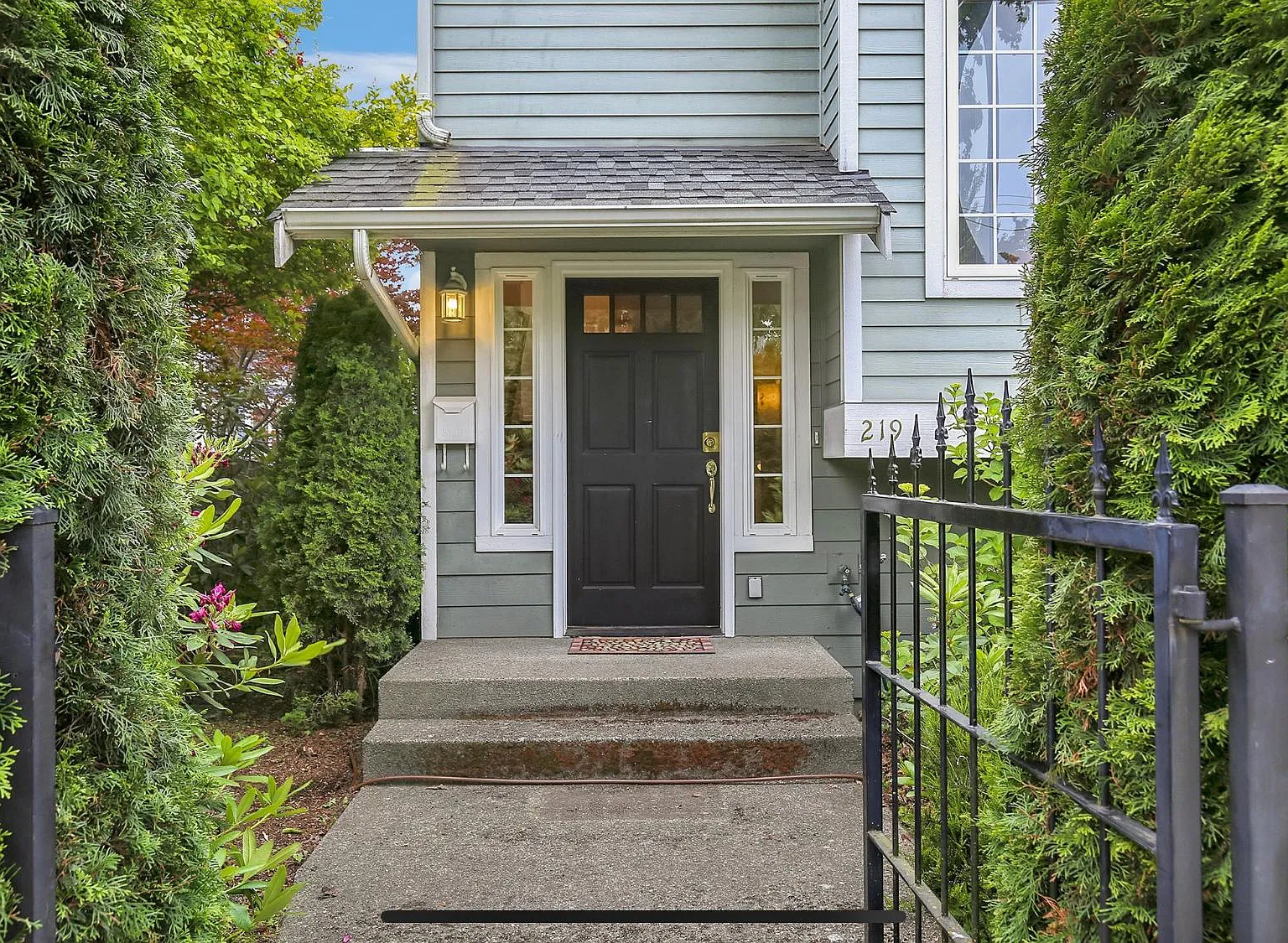 23rd Ave, Seattle — Photo 4