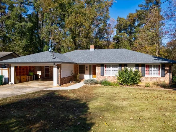 2722 Glenbriar Dr, Atlanta, GA 30345