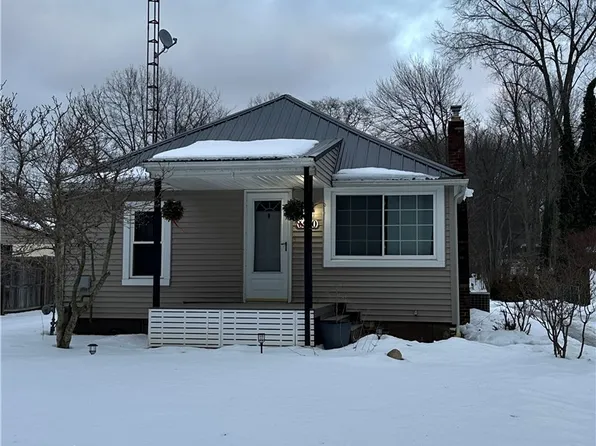 6970 Lake O Springs Ave NW, North Canton, OH 44720