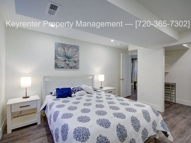 1115 Hancock Dr — Photo 6