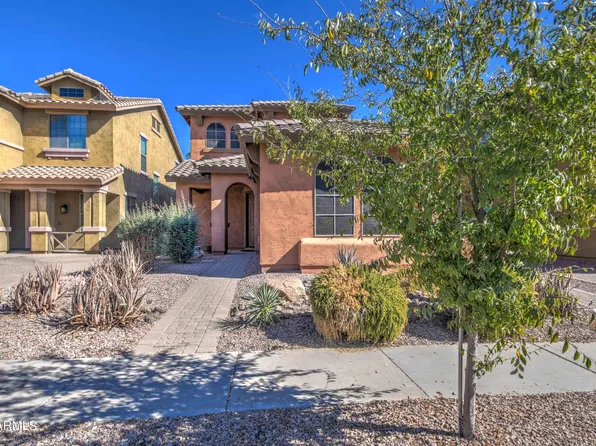 3161 S JOSHUA TREE Lane, Gilbert, AZ 85295