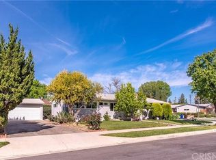 8623 Jumilla Ave, Winnetka, CA 91306