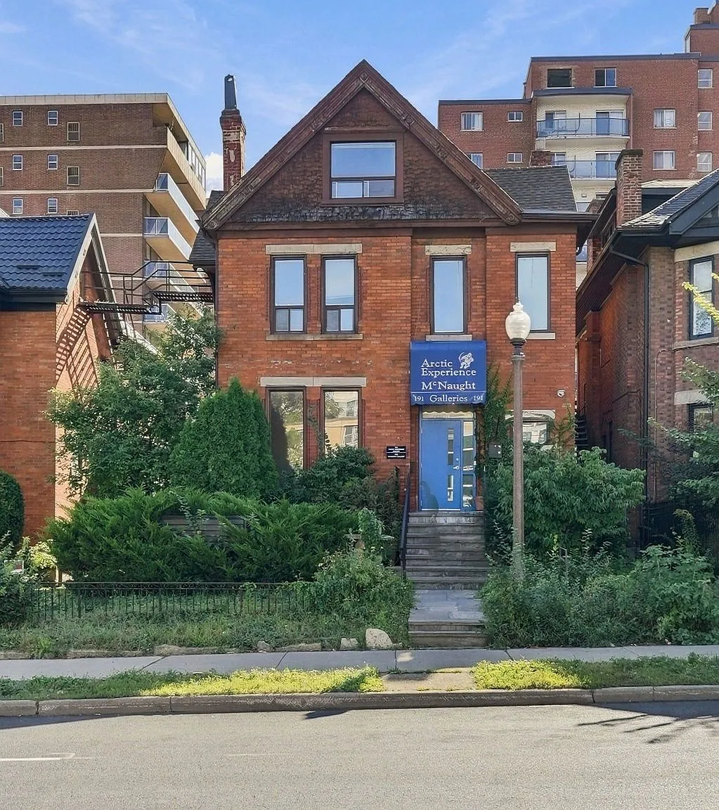 2 bed, $1,600 — Photo 2