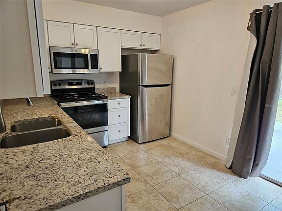 4th image of 7626 GOLDEN GLENN DRIVE