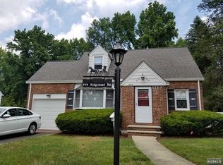 774 Ridgewood Ave, Oradell, NJ 07649