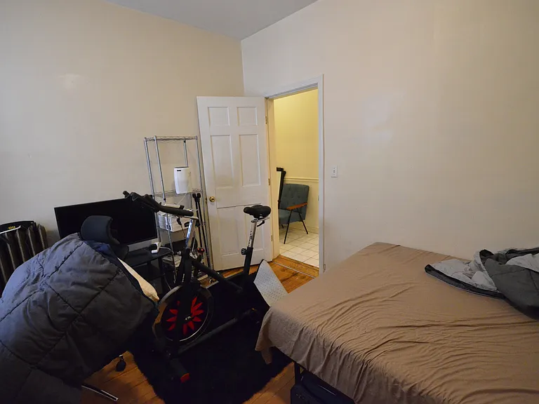 63 Burbank St #6 — Photo 5