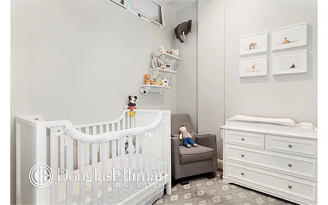 Sold by Douglas Elliman | media 18