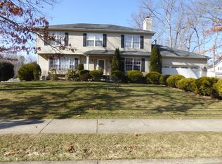 54 Gudz Rd, Lakewood, NJ 08701