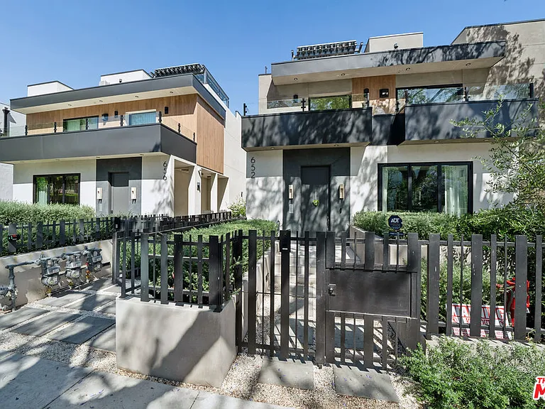 652 Huntley Dr #103 — Photo 28