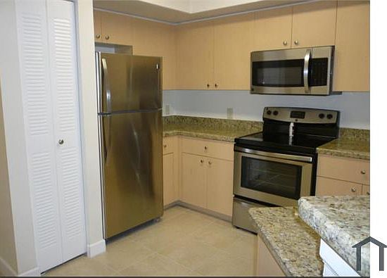 3rd image of 4211 San Marino Blvd #20
