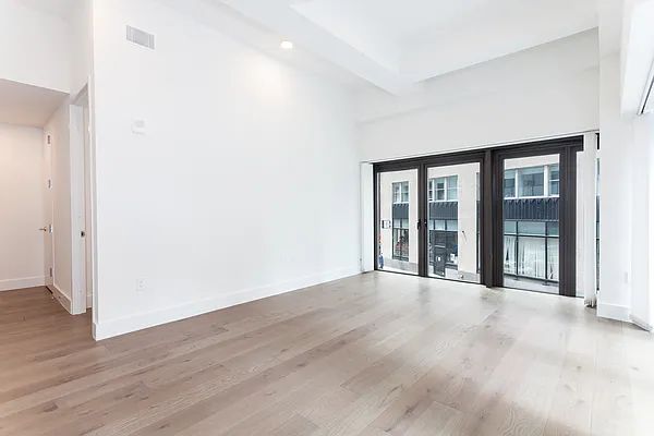 Rented by Platinum Properties | media 16