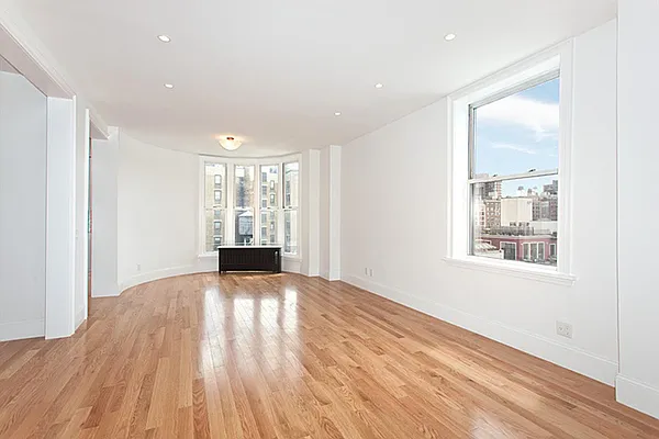 Rented by Reuveni LLC | media 12