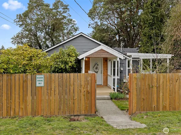 10717 19th Avenue SW, Seattle, WA 98146