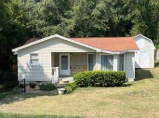 108 Henry Ave SW, New Ellenton, SC 29809