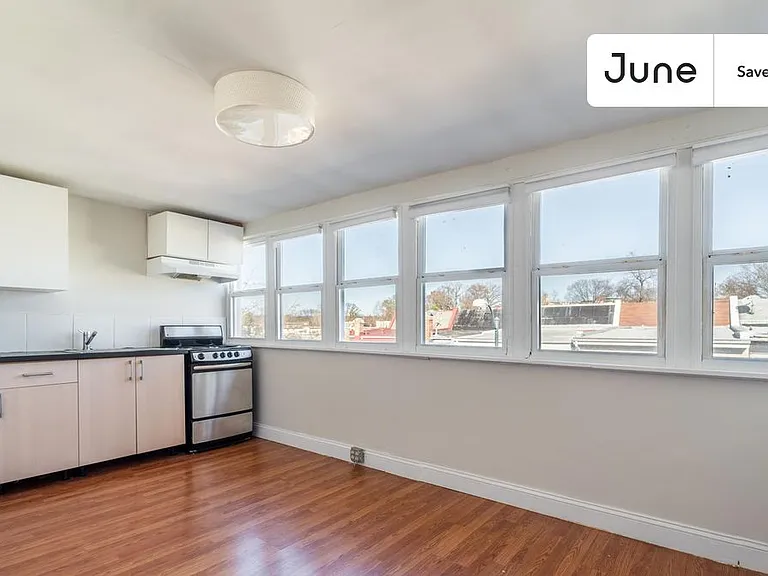 1443 Parkwood Pl NW #3R — Photo 7