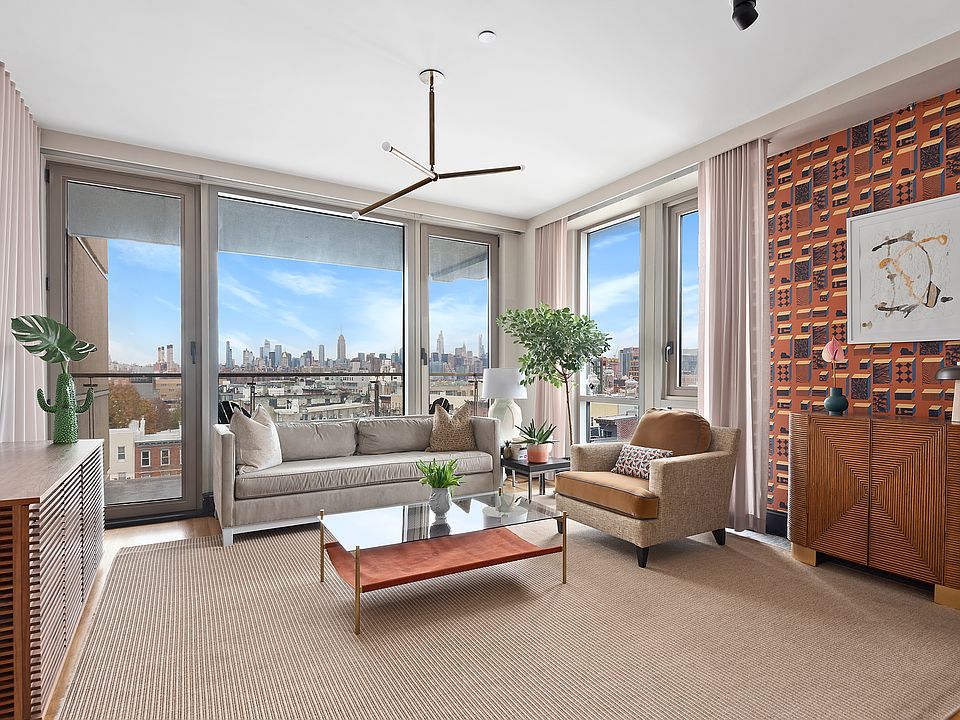 1st image of 144 N 8th St APT 6D