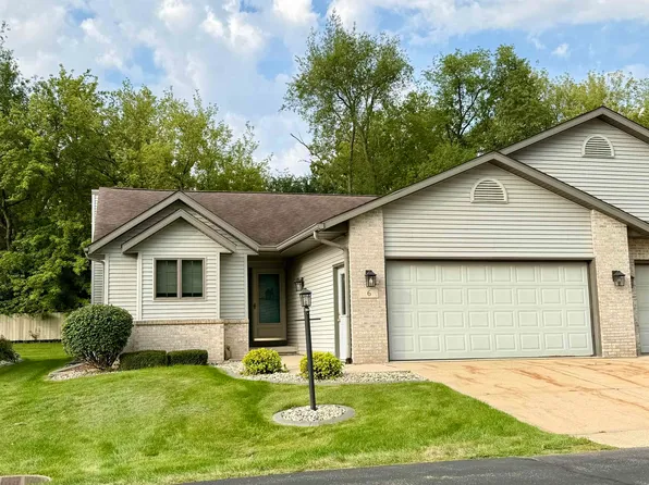 6 Village Homes Dr, Waunakee, WI 53597
