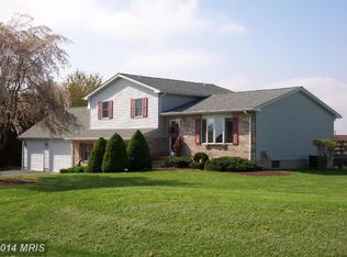 29 Daniel Bathon Dr, Elkton, MD 21921