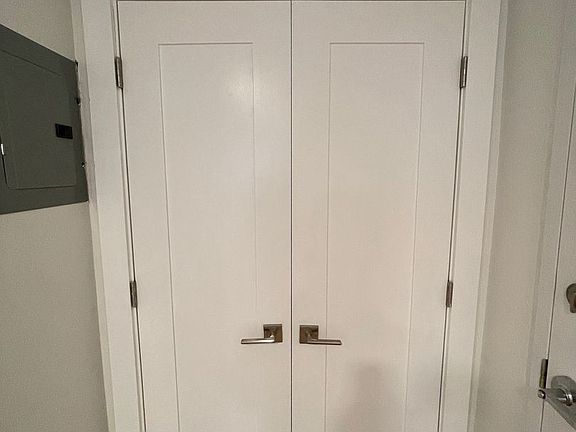 4th image of 190 Broadway APT 3